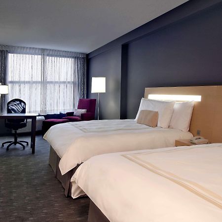 Novotel Montreal Aeroport Дорваль Экстерьер фото